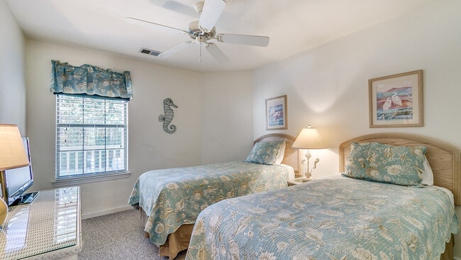 549 Blue Stem Dr in Pawleys Island, SC - Building Photo - Building Photo