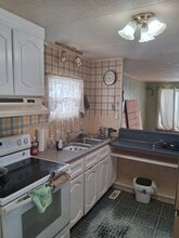 7 Costin Dr in Amherst, NS - Building Photo - Building Photo