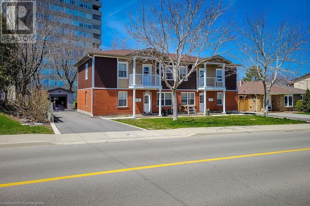 218 Mt Albion Rd in Hamilton, ON - Building Photo