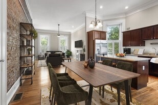 Edison Park in Louisville, KY - Building Photo