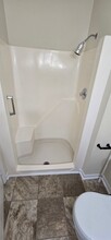 325 Lamplighter Cir in Winston-Salem, NC - Building Photo - Building Photo