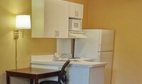 Furnished Studio - Roanoke in Roanoke, VA - Foto de edificio - Building Photo