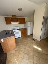 6 Horner Dr in Halfmoon, NY - Building Photo