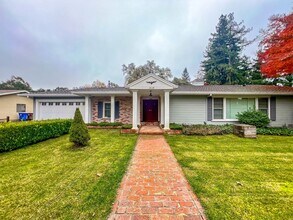 1039 Petra Dr in Napa, CA - Building Photo - Building Photo