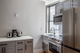 20 Prince St in New York, NY - Building Photo - Building Photo