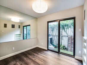 1300 Fairview St in Houston, TX - Building Photo - Building Photo