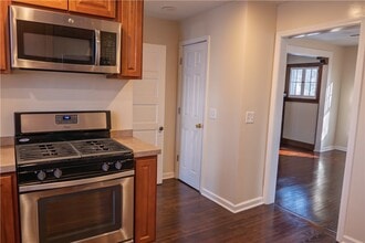 681 Whitney Road West in Fairport, NY - Building Photo - Building Photo