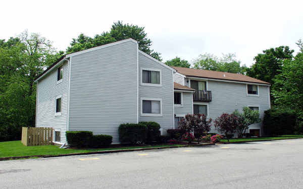 3966 Piccadilly Cir in Cincinnati, OH - Building Photo - Building Photo