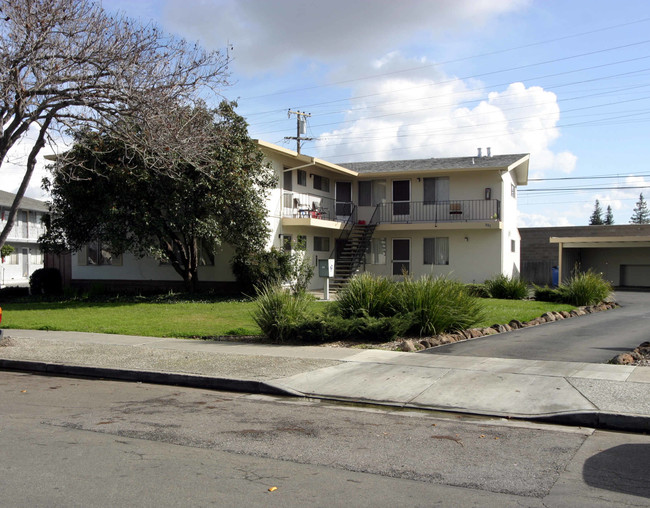 920 College Dr in San Jose, CA - Building Photo - Building Photo