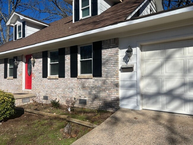 6521 Corsica Dr in North Little Rock, AR - Building Photo - Building Photo