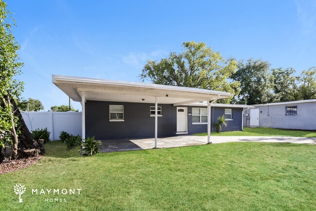 3002 E Yukon St in Tampa, FL - Building Photo - Building Photo