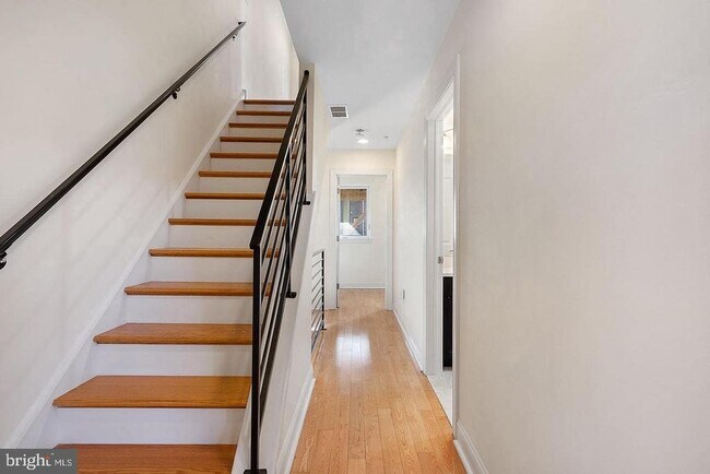 1347 S 20th St in Philadelphia, PA - Building Photo - Building Photo