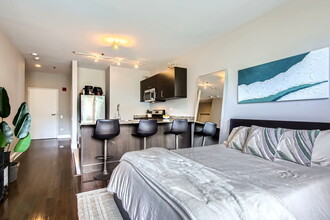 653 N Kingsbury St in Chicago, IL - Building Photo - Building Photo