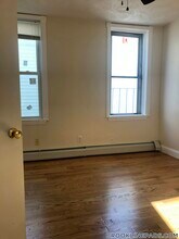 14 Leverett St in Brookline, MA - Building Photo - Building Photo