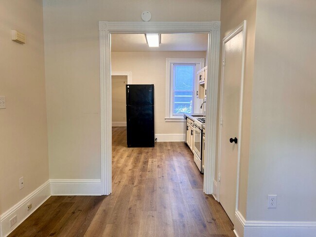 230 1/2 W Walnut St in Lancaster, PA - Building Photo - Building Photo