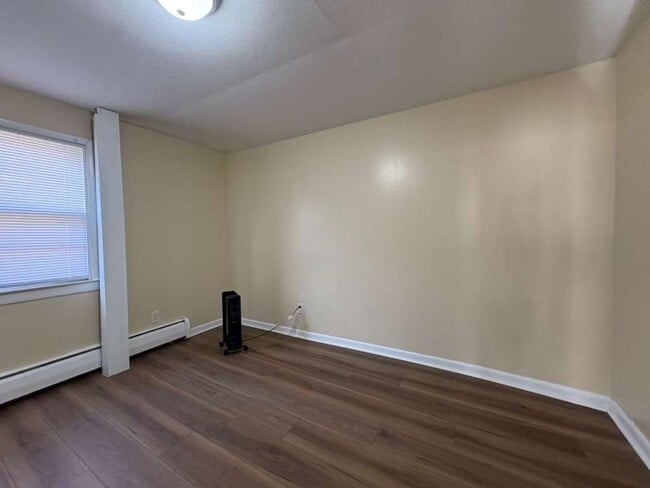 93 Wharton Pl, Unit 1