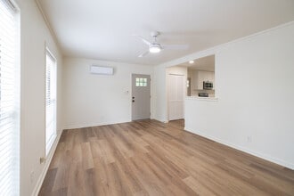 Timber Ridge Apartments in Seneca, SC - Foto de edificio - Interior Photo