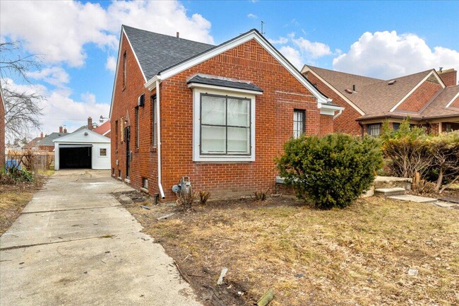 11235 Portlance Ave in Detroit, MI - Building Photo - Building Photo