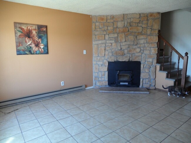 4321 E Crow Dr in Laramie, WY - Building Photo - Building Photo