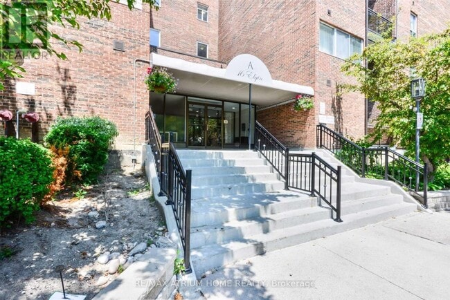 property at 16-16A Elgin St