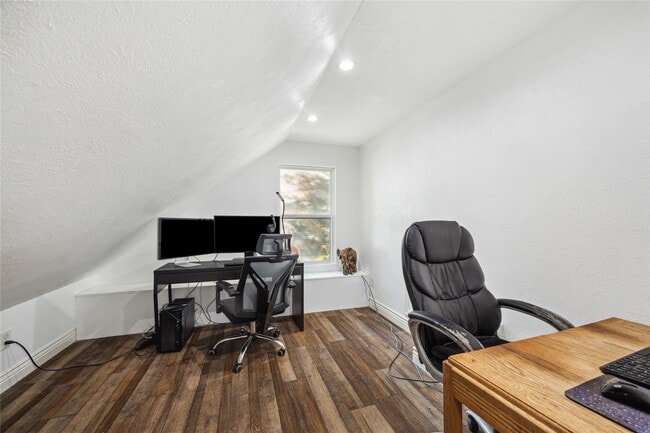 64 N Timber Top Dr in Spring, TX - Building Photo - Building Photo