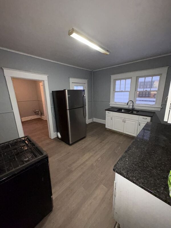 property at 21 Edison St