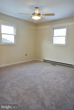 8218 Heron Ln in Lusby, MD - Foto de edificio - Building Photo