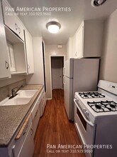 335 S Los Robles Ave in Pasadena, CA - Foto de edificio - Building Photo
