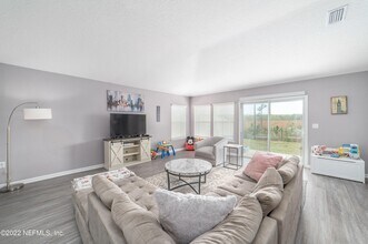 14575 Needham Dr in Jacksonville, FL - Building Photo - Building Photo