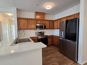14915 38th Dr SE, Unit E3009 in Bothell, WA - Building Photo - Building Photo