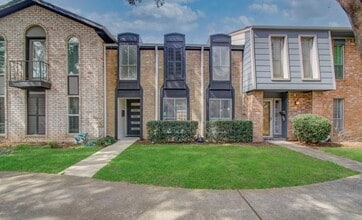 14231 Misty Meadow Ln in Houston, TX - Building Photo - Building Photo
