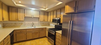 848 Woodland Ave in Ojai, CA - Building Photo - Building Photo