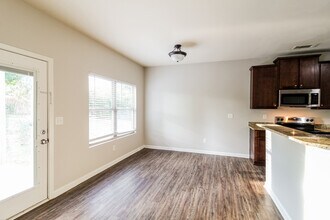 432 Concord Terrace in Mcdonough, GA - Building Photo - Building Photo