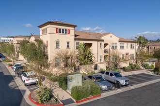 Towne Centre in Foothill Ranch, CA - Foto de edificio - Primary Photo