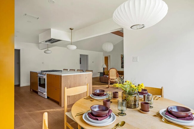 10102 Warrington Cv in Austin, TX - Building Photo - Building Photo