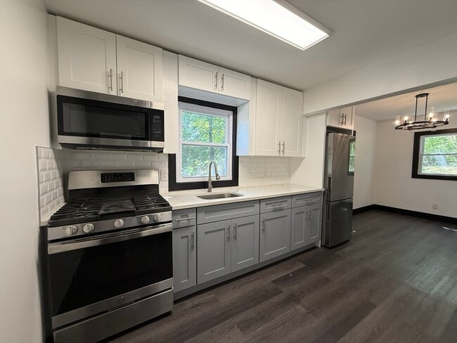 property at 49 Hunter Rd