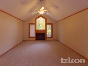 19405 Baldwin Cir NW in Elk River, MN - Building Photo - Building Photo