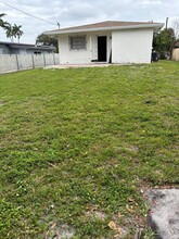 1111 SW 24th Ave in Fort Lauderdale, FL - Building Photo - Building Photo