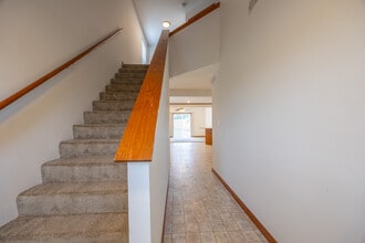 4532 Picadilly Cir in Jasper, IN - Building Photo - Building Photo