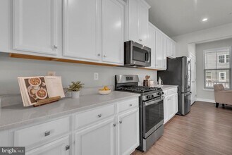 14910 Townshend Ter Ave in Brandywine, MD - Building Photo - Building Photo