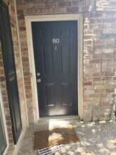 6410 Del Monte Dr in Houston, TX - Building Photo - Building Photo