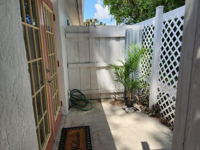 504-513 13th Pl in Vero Beach, FL - Foto de edificio