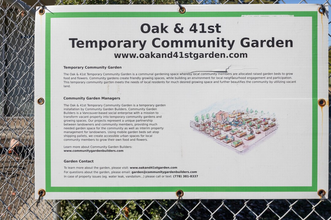 Oak & 41st in Vancouver, BC - Building Photo