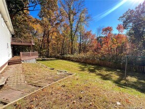 8 Wildwood Rd in Portland, CT - Building Photo - Building Photo