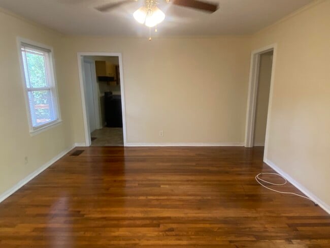 1609 Atkamire Dr in Tallahassee, FL - Building Photo - Building Photo