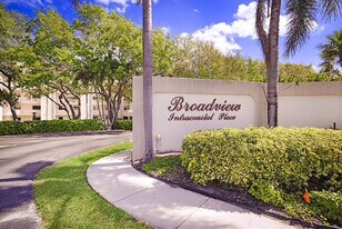 300 Intracoastal Pl in Jupiter, FL - Building Photo