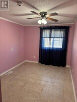 7610 Anaka Dr in Mississauga, ON - Building Photo