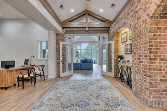 The Jax in San Antonio, TX - Building Photo - Building Photo