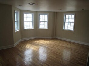 59 Day St, Unit 1 in Boston, MA - Building Photo - Building Photo