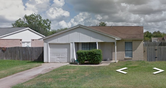 property at 24306-24304 4 Sixes Ln